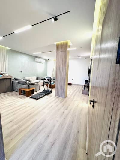 5 Bedroom Duplex for Rent in New Cairo, Cairo - IMG-20251010-WA0019. jpg
