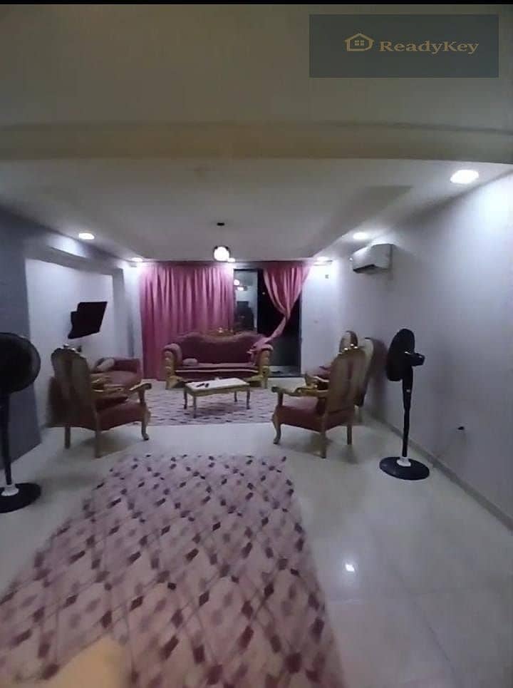 1000265835. jpg 1000265835. jpg