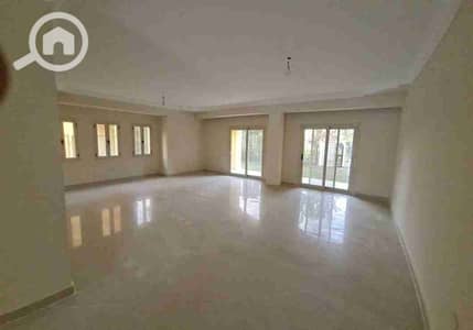3 Bedroom Twin House for Sale in Madinaty, Cairo - IMG-20241222-WA0021. jpg