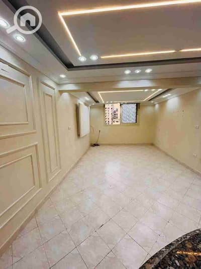 فلیٹ 3 غرف نوم للبيع في ميامي، الإسكندرية - 1000815070. jpg