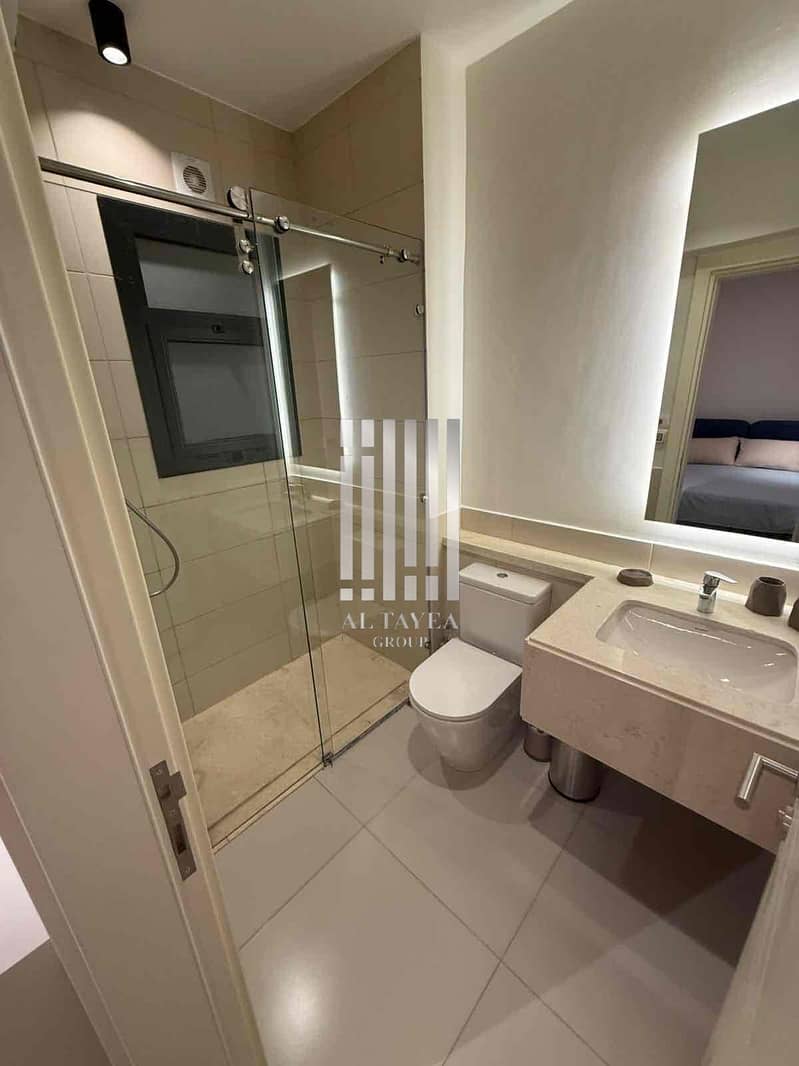 5 3b12d4a1-8010-4318-b1c4-5a48eaea064c. jpg