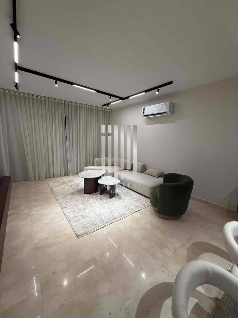 9 1ee0f6b8-1423-4d58-b844-8751baea634f. jpg