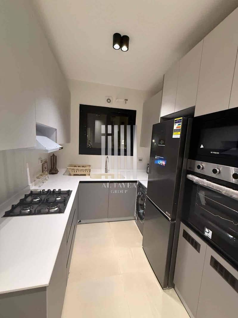 13 52581efb-9aaa-40a5-9ded-e80ddd727f19. jpg