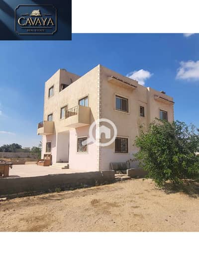 5 Bedroom Villa for Sale in 6th of October, Giza - Untitled design (4). png