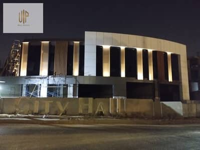 صالة عرض  للبيع في القاهرة الجديدة، القاهرة - IMG-20251007-WA0218. jpg