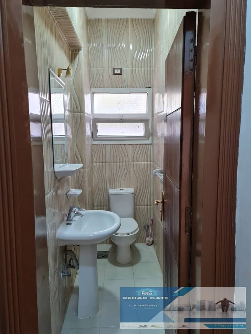 5 WhatsApp Image 2025-10-04 at 6.05. 54 PM. jpeg