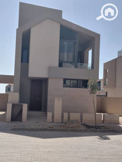 4 Bedroom Villa for Sale in Sheikh Zayed, Giza - WhatsApp Image 2025-10-11 at 12.46. 55 PM (5). jpeg