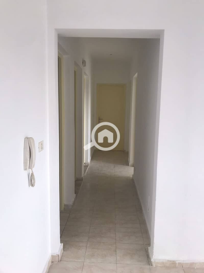 8 51. jpeg