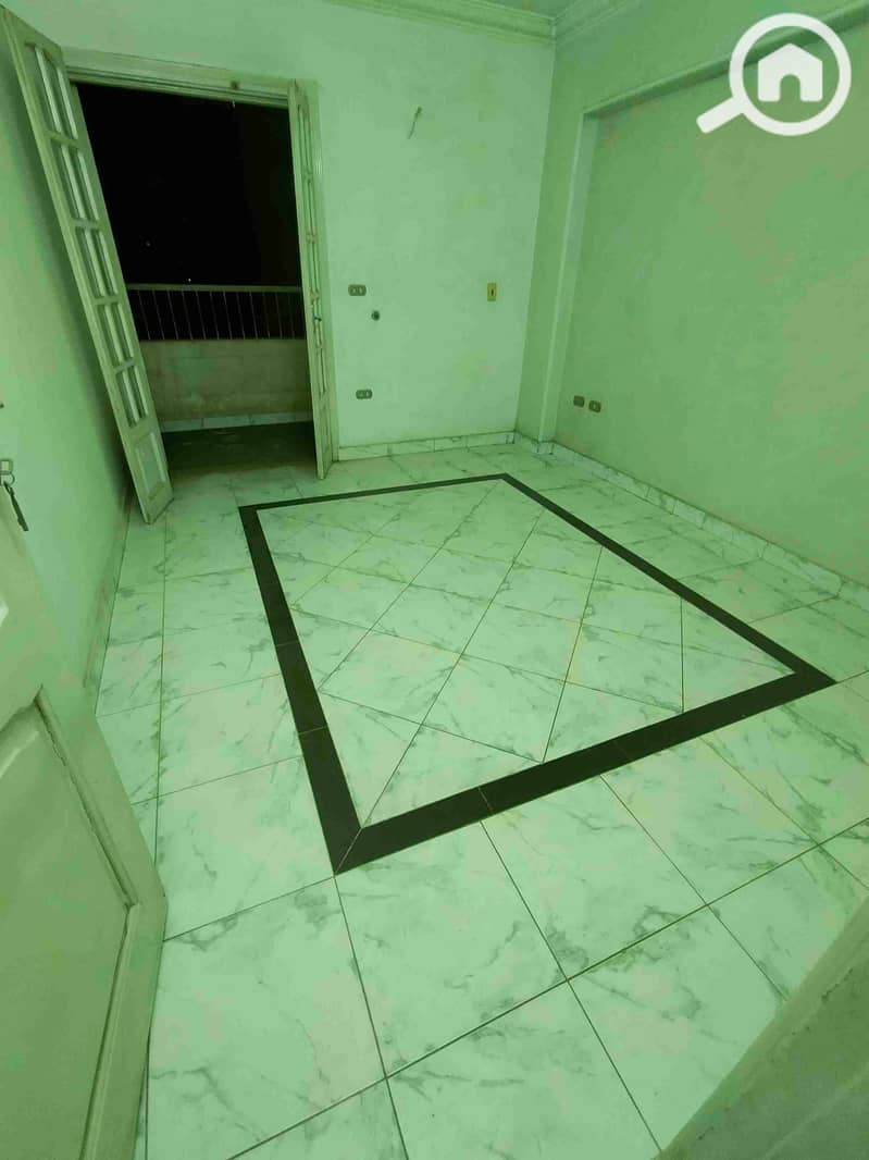 10 1000199575. jpg