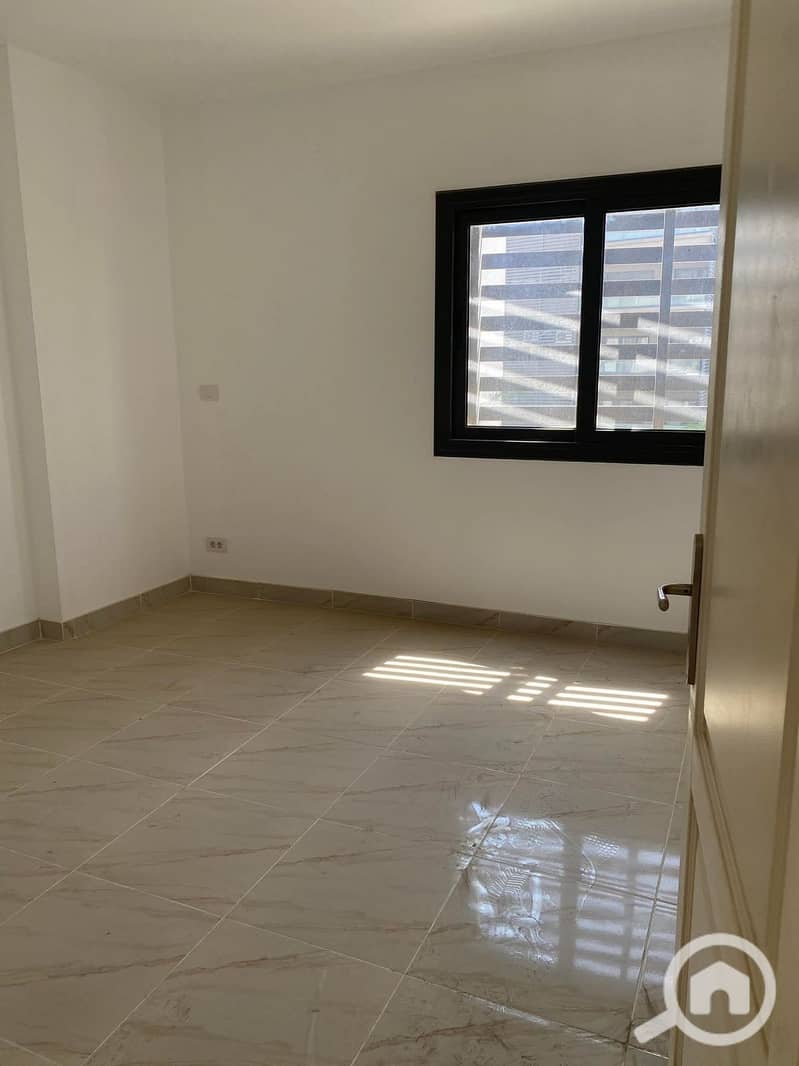 4 a3dd5cc5-613c-45cd-af69-94cca42b7344. jpg