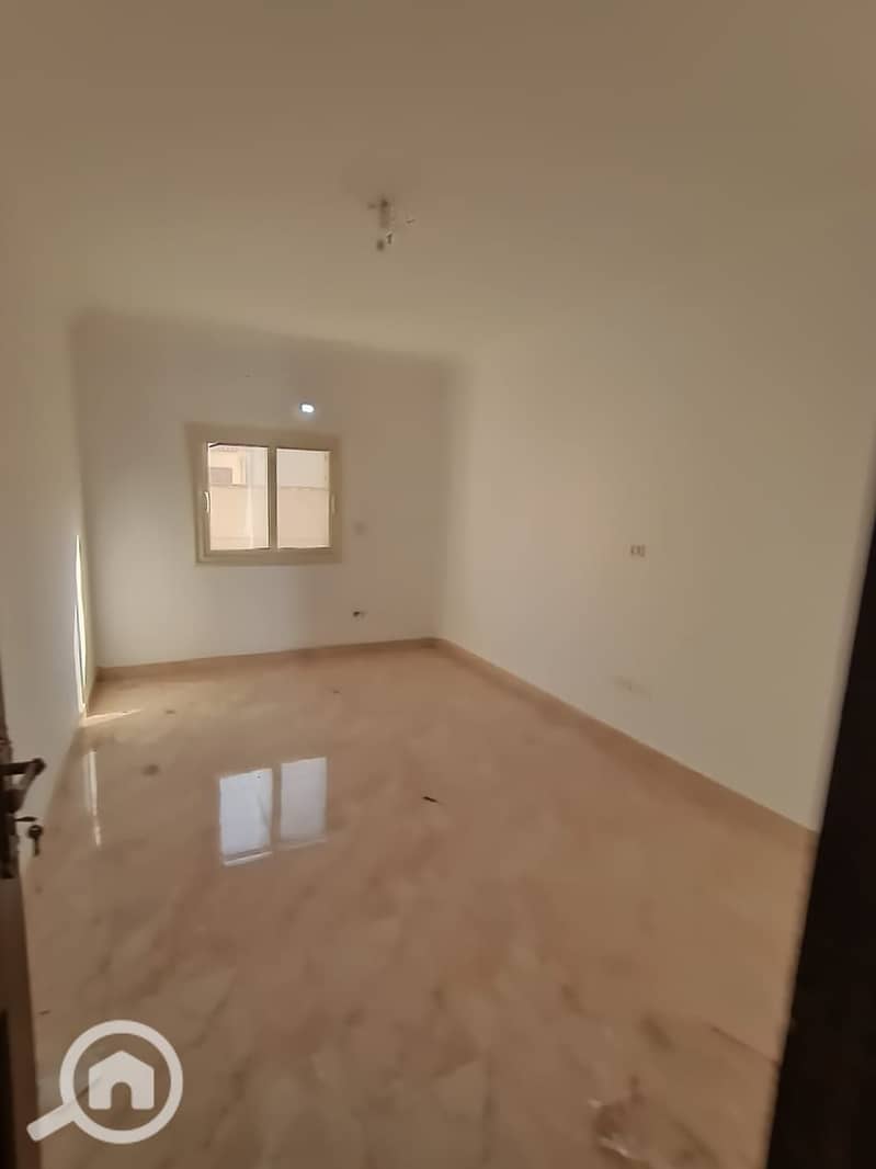 4 WhatsApp Image 2025-10-11 at 1.55. 25 PM (2). jpeg