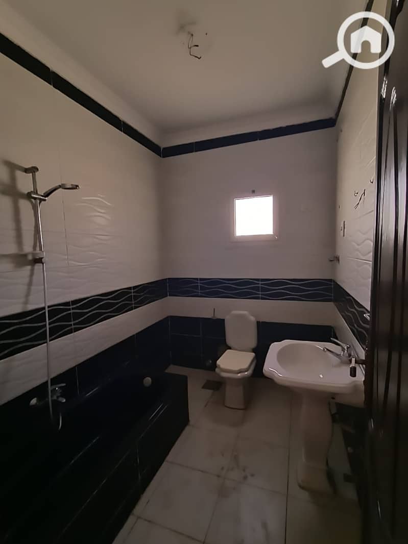 7 WhatsApp Image 2025-10-11 at 1.55. 25 PM (3). jpeg