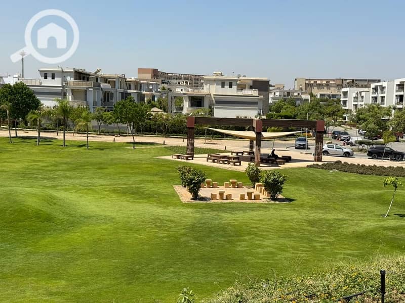 6 WhatsApp Image 2025-10-11 at 13.31. 57_79f4ac85. jpg