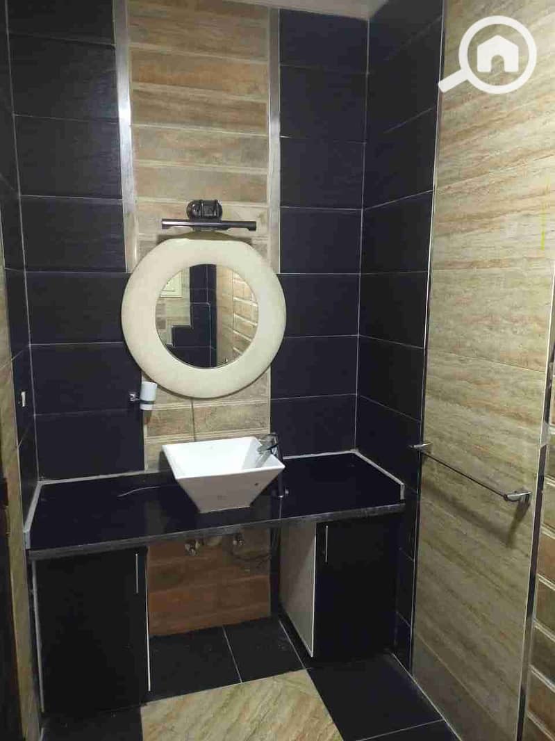2 1000068195. jpg