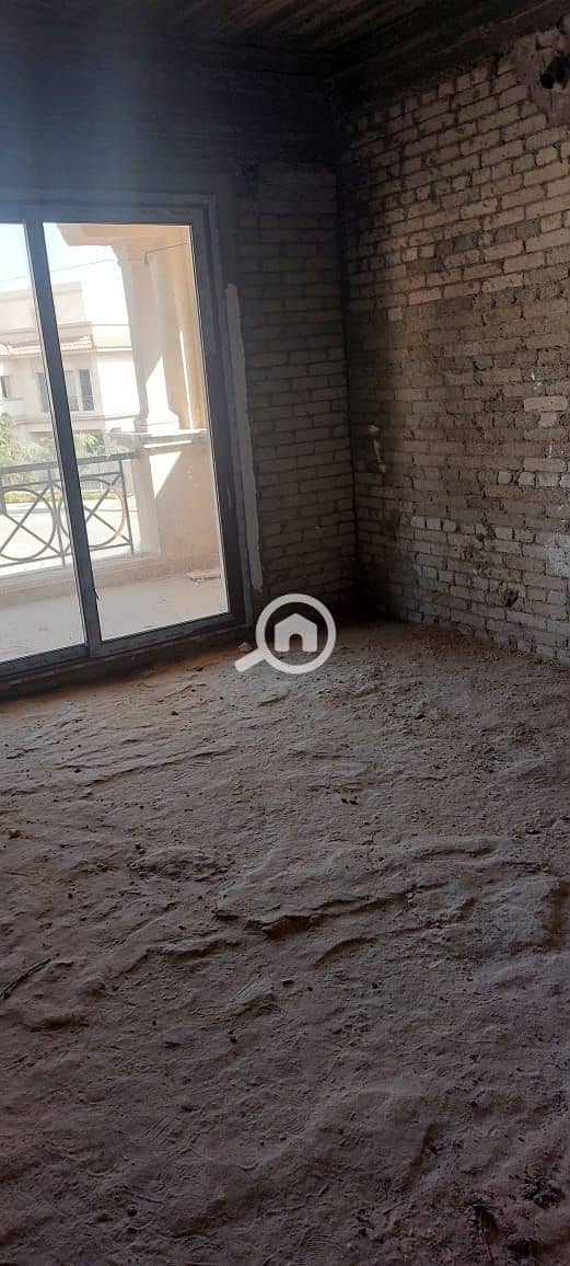 13 fb6e036f-3982-494e-ae94-15897ca5c21e. jpg