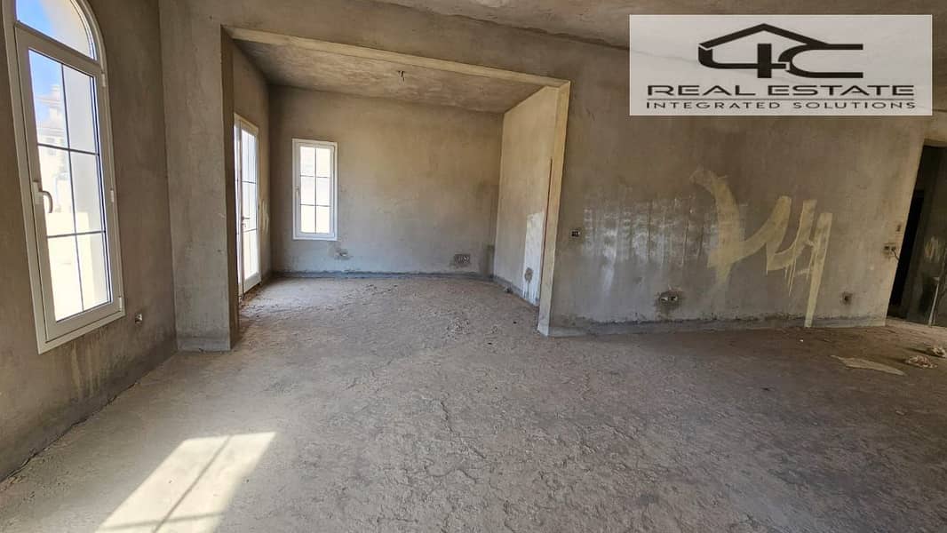 10 WhatsApp Image 2025-09-27 at 5.00. 01 PM (1). jpeg