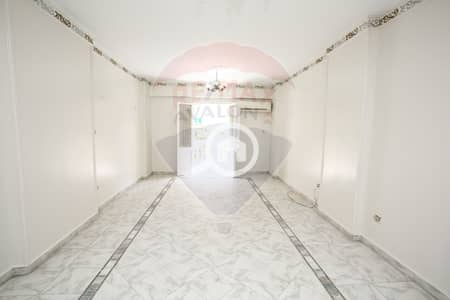 فلیٹ 3 غرف نوم للبيع في سيدي جابر، الإسكندرية - 1. JPG