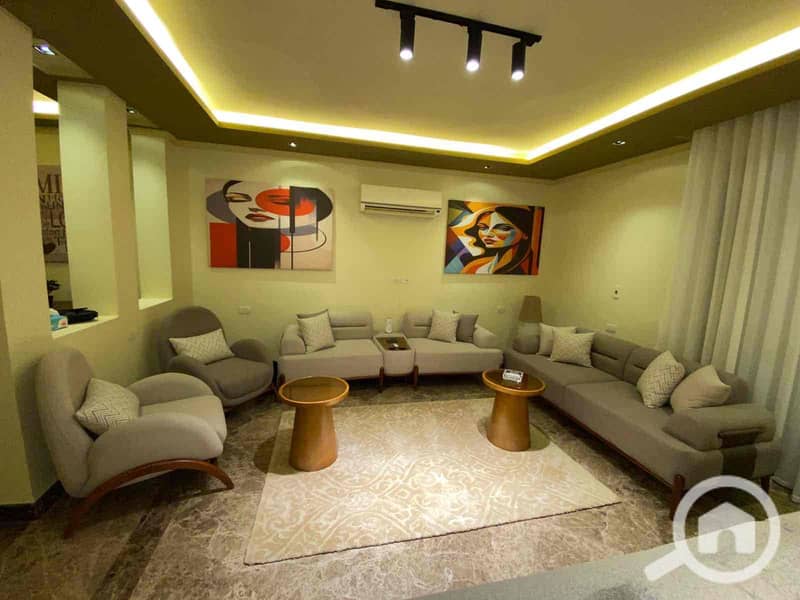 7 e71149c2-2d94-4bc4-92fd-8876db962314. jpg