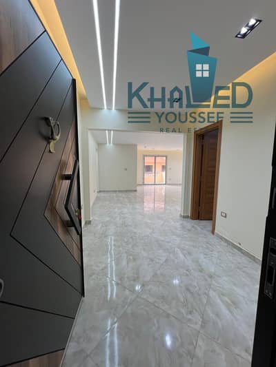 3 Bedroom Flat for Sale in Sheikh Zayed, Giza - شقة للبيع الشيخ زايد4 كمبوند الخمائل المرحلة 3 تشطيب كامل