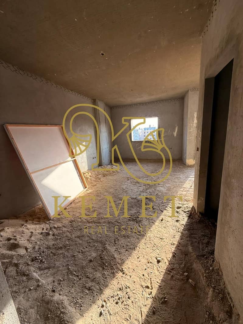 7 WhatsApp Image 2025-09-25 at 20.24. 34_d1e1d5bc. jpg