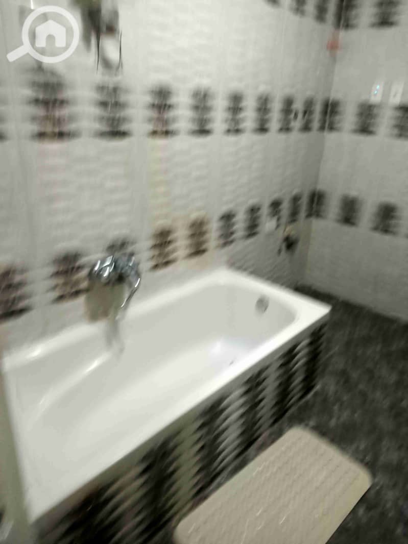7 1000236130. jpg