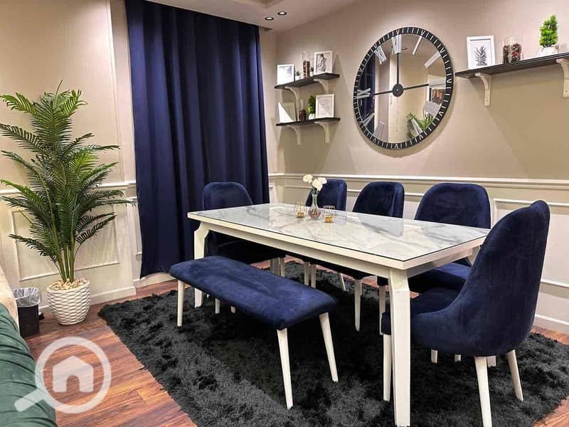 4 dbf54c82-7aeb-4c68-b30b-97807400b407. jpg