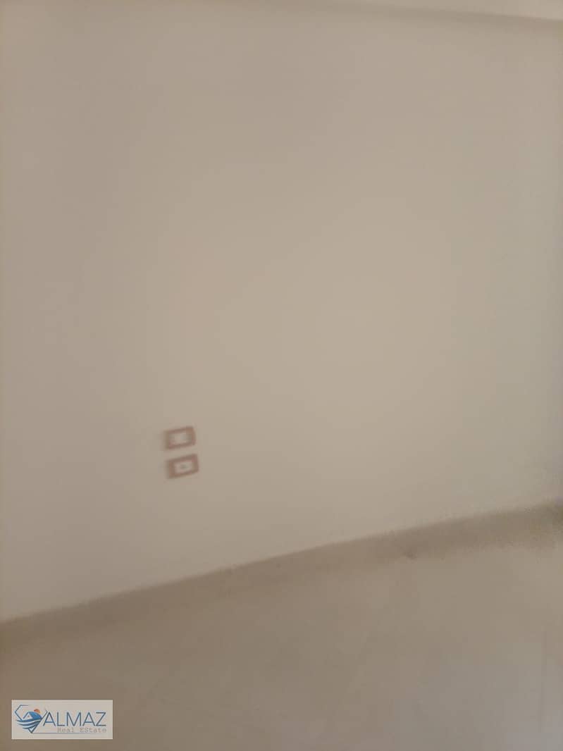 7 WhatsApp Image 2025-10-11 at 1.15. 25 PM. jpeg