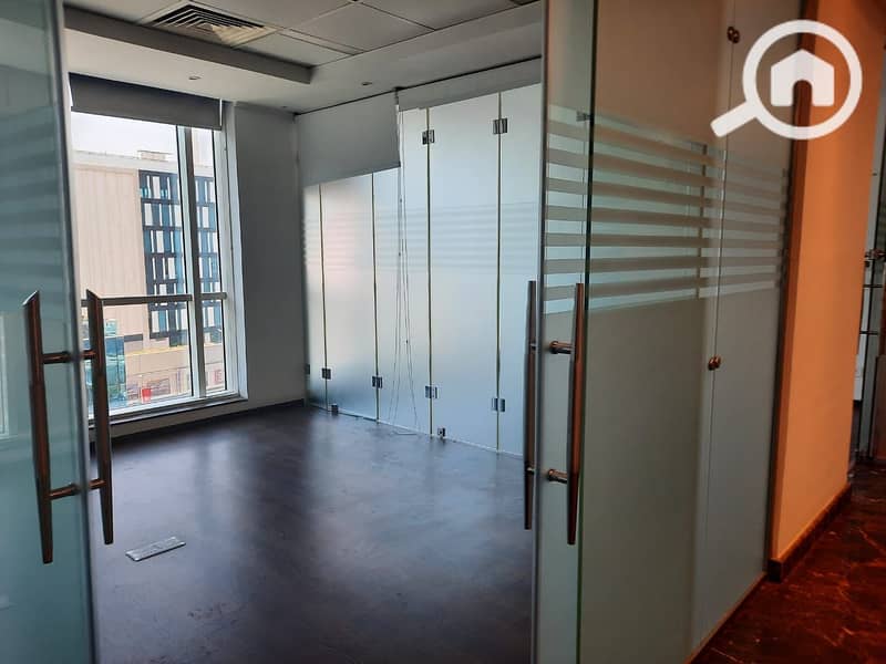 3 WhatsApp Image 2025-09-29 at 16.43. 42_f519ac06. jpg