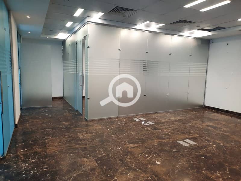 10 WhatsApp Image 2025-09-29 at 16.43. 44_a4890944. jpg