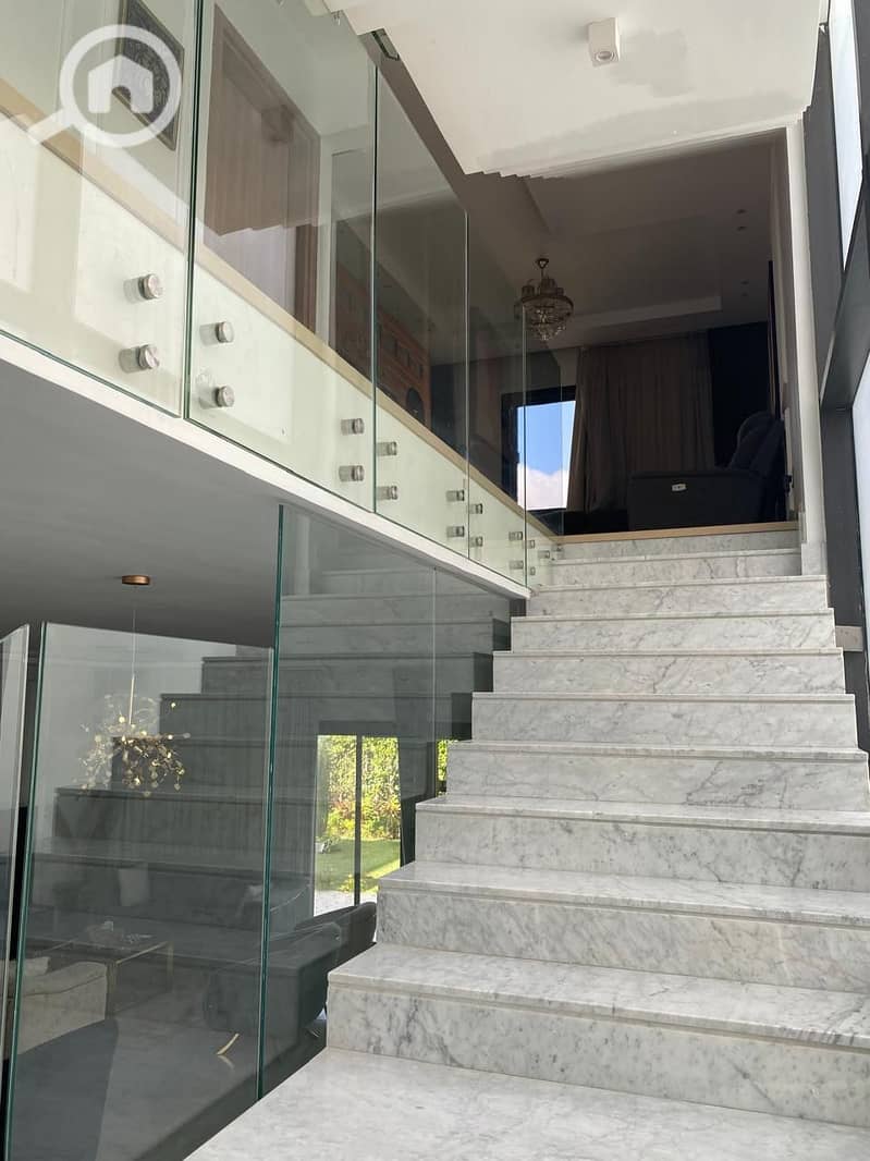 3 WhatsApp Image 2025-10-05 at 14.17. 31_eac8269b. jpg