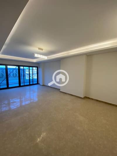 3 Bedroom Flat for Sale in Sheikh Zayed, Giza - WhatsApp Image 2022-06-09 at 5.50. 44 PM (2). jpeg