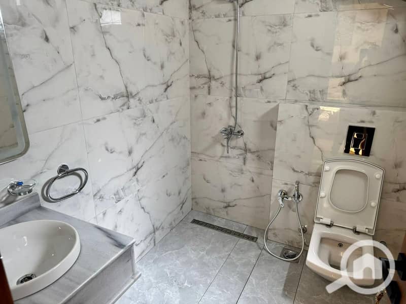 9 WhatsApp Image 2025-08-10 at 1.37. 19 PM (1). jpeg