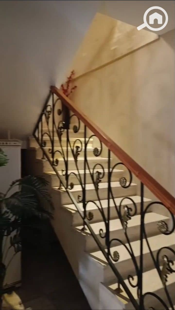 3 1000462864. png
