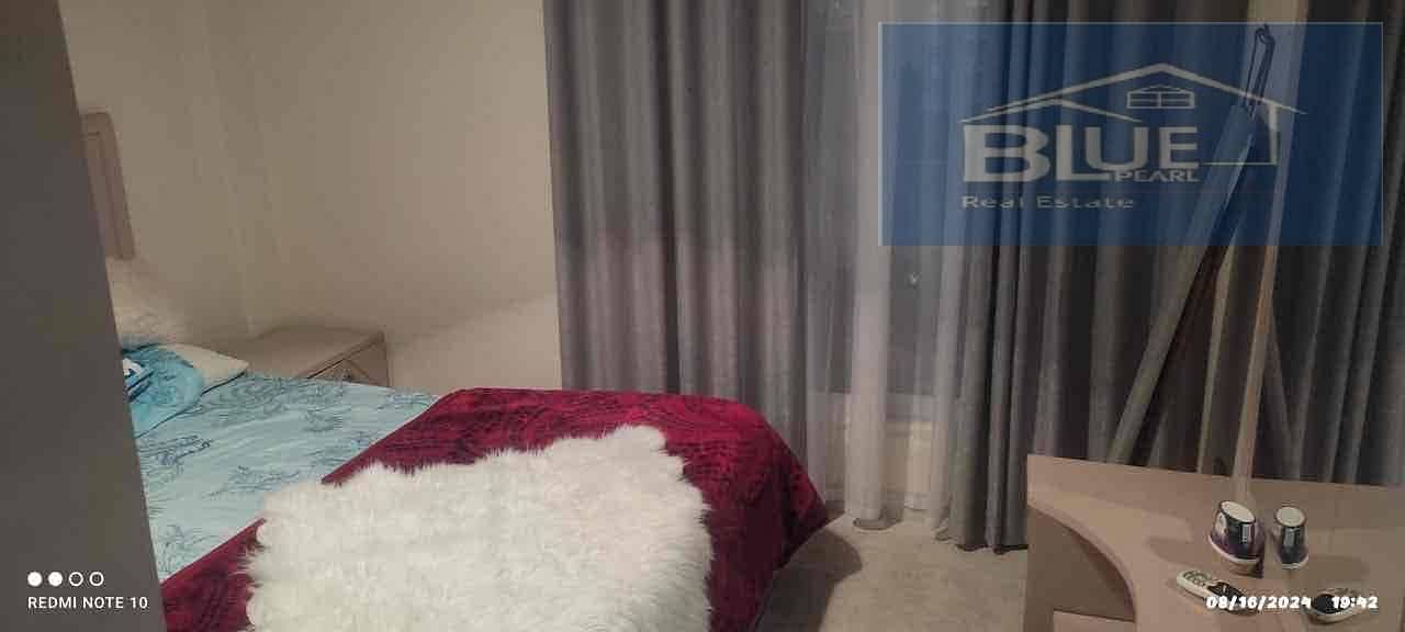 19 967be628-e6eb-4dcb-a7ed-e31e1f628117. jpg