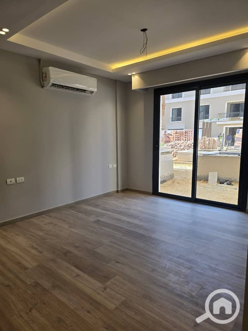 5 WhatsApp Image 2025-10-04 at 11.13. 18 AM (1). jpeg