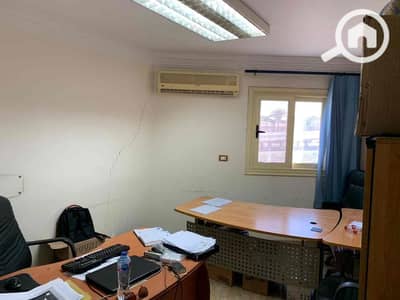 مکتب  للايجار في لوران، الإسكندرية - 8bb979f4-5b6d-4081-8d71-06cda66d10f1. jpg