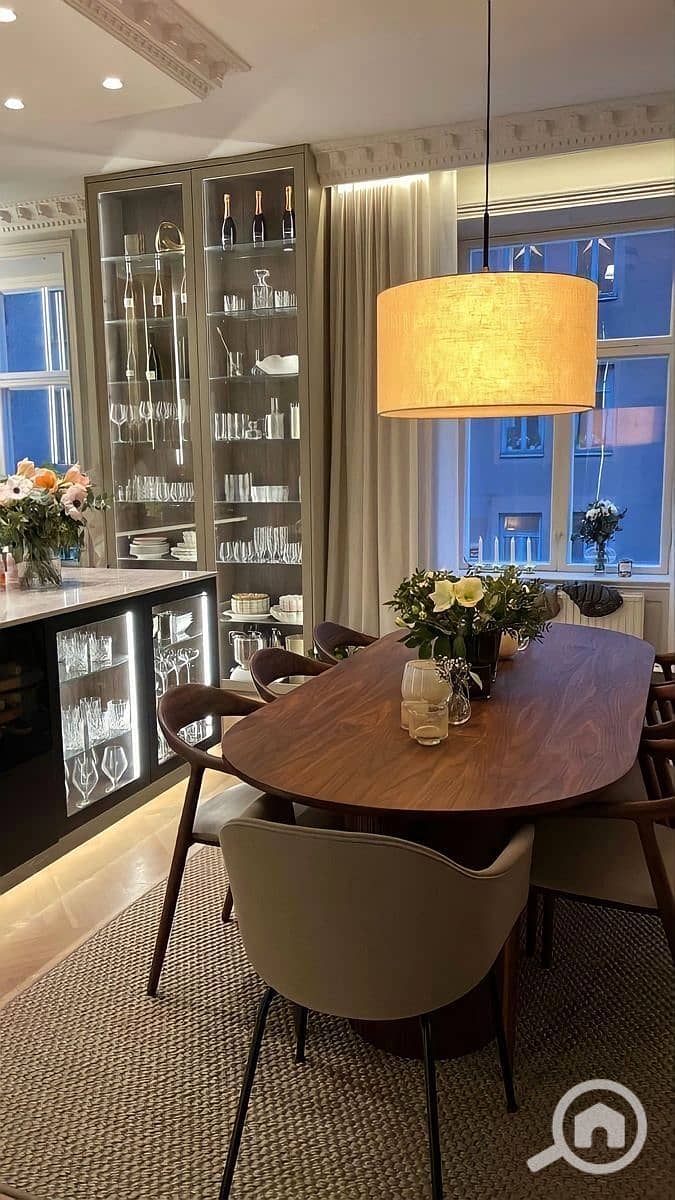 2 ab275940322306887aabb2a6250d3a3e. jpg