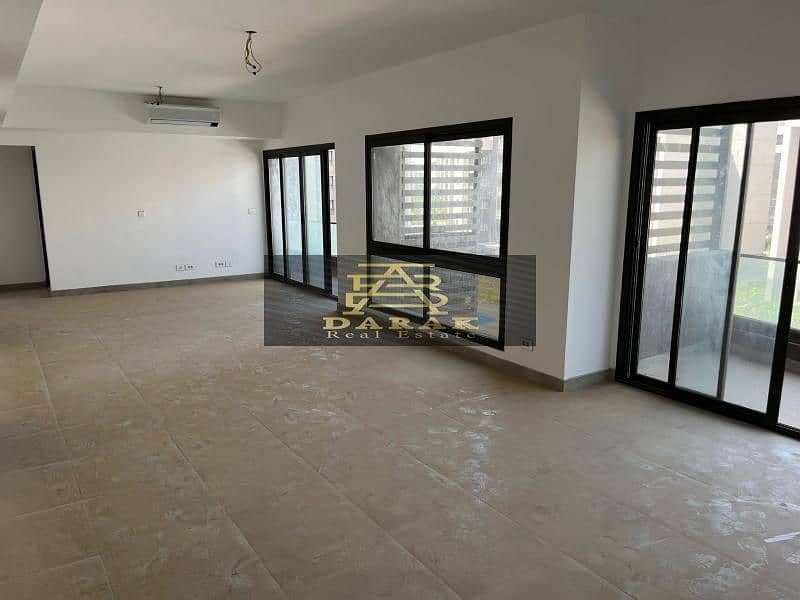 4 7d0d7af5-1d8a-4239-aaf2-b2e951b1150c. jpg