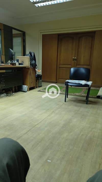 4 Bedroom Apartment for Sale in Maadi, Cairo - IMG-20241017-WA0143. jpg