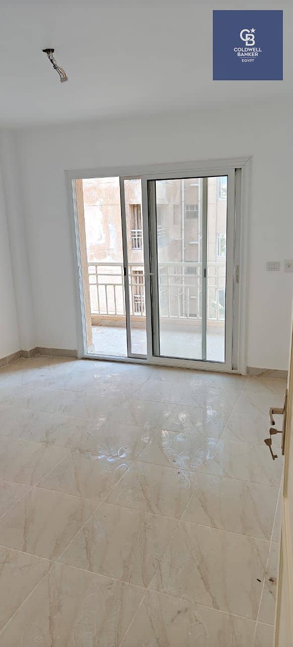 11 WhatsApp Image 2025-10-05 at 20.47. 38_3a28334a. jpg