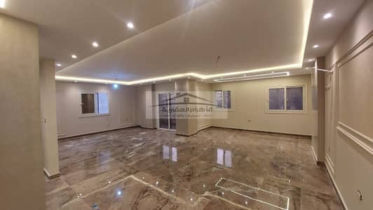 Office for Rent in Nasr City, Cairo - مكتب للايجار 600 م دور كامل برج جديد وتشطيب اول سكن ش النادى الاهلى