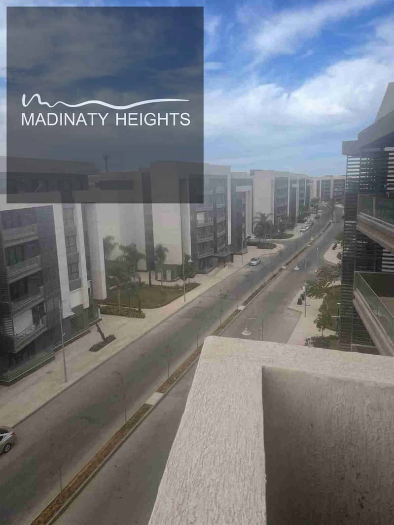 1000419656. jpg 1000419656. jpg