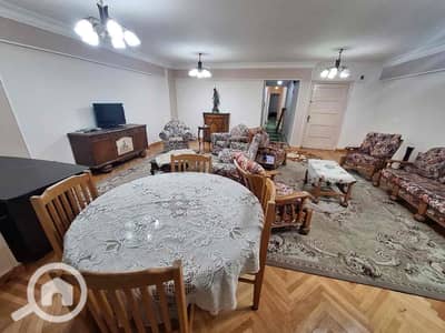 شقة 3 غرف نوم للايجار في كفر عبدو، الإسكندرية - 81d0439e-f8b3-438b-80ed-3419f8650e3d. jpg