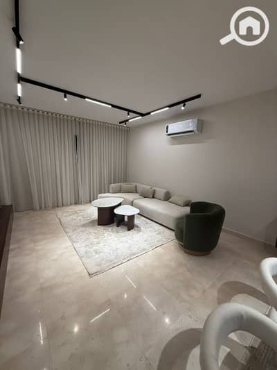 شقة 3 غرف نوم للايجار في 6 أكتوبر، الجيزة - IMG-20251011-WA0009. jpg