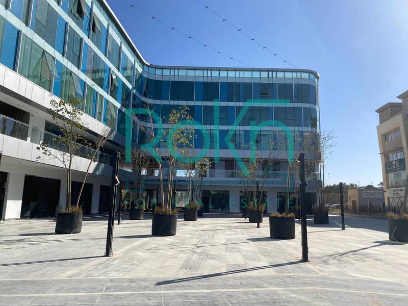 4 13892f06-a8eb-4742-a435-90025a8c4c94. jpg