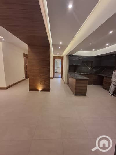 3 Bedroom Flat for Sale in Sheikh Zayed, Giza - WhatsApp Image 2025-08-17 at 12.04. 35 PM. jpeg
