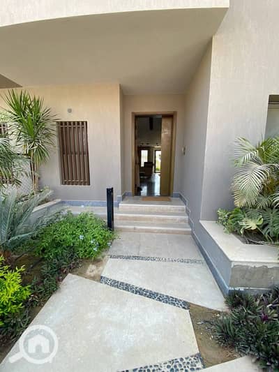 4 Bedroom Townhouse for Sale in New Heliopolis, Cairo - 6a5f8aa5-9d1a-43ac-85cf-48ff33347775. jpg