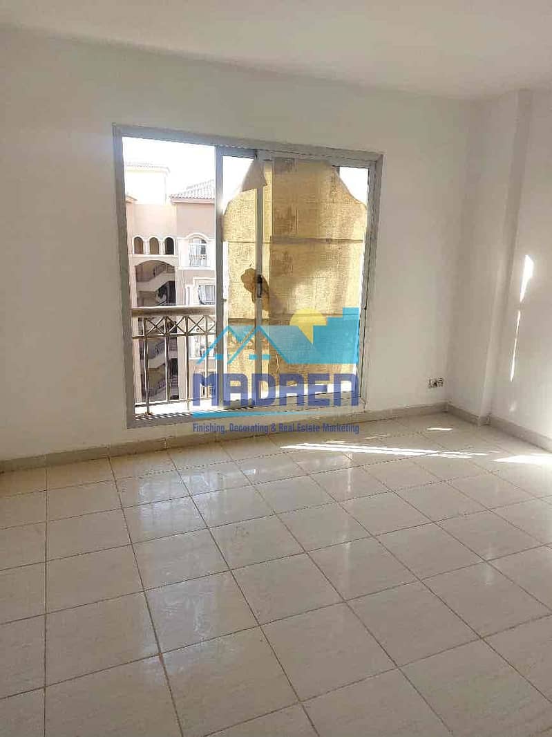 7 4ed2bacd-6588-4cd5-8fd9-5bf6ecb170af. jpg