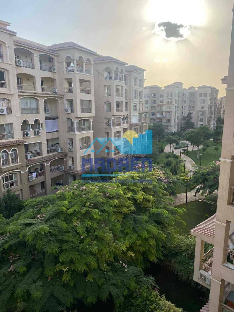 12 0f3c3eea-6f61-417b-b6bf-1cd653fa1adf. jpg