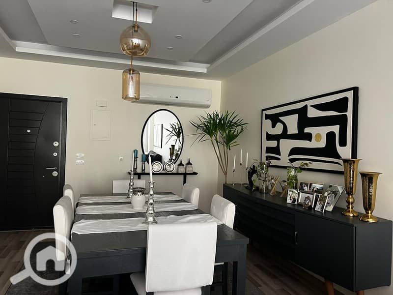 5 WhatsApp Image 2025-10-06 at 11.13. 35_8fc0a1e9. jpg